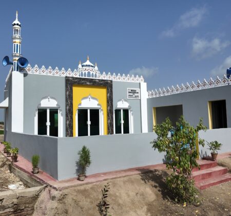 medium masjid pakistan